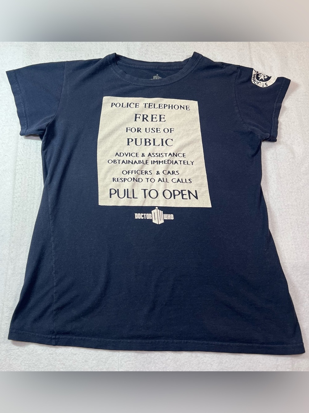 Doctor Who Women’s TARDIS St John Ambulance Graphic T-Shirt, Navy Blue,Large